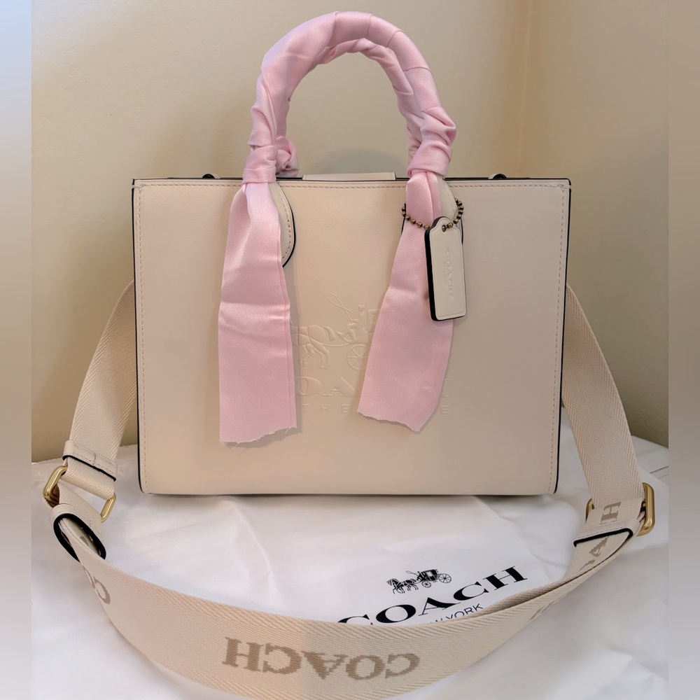 Coach Tote